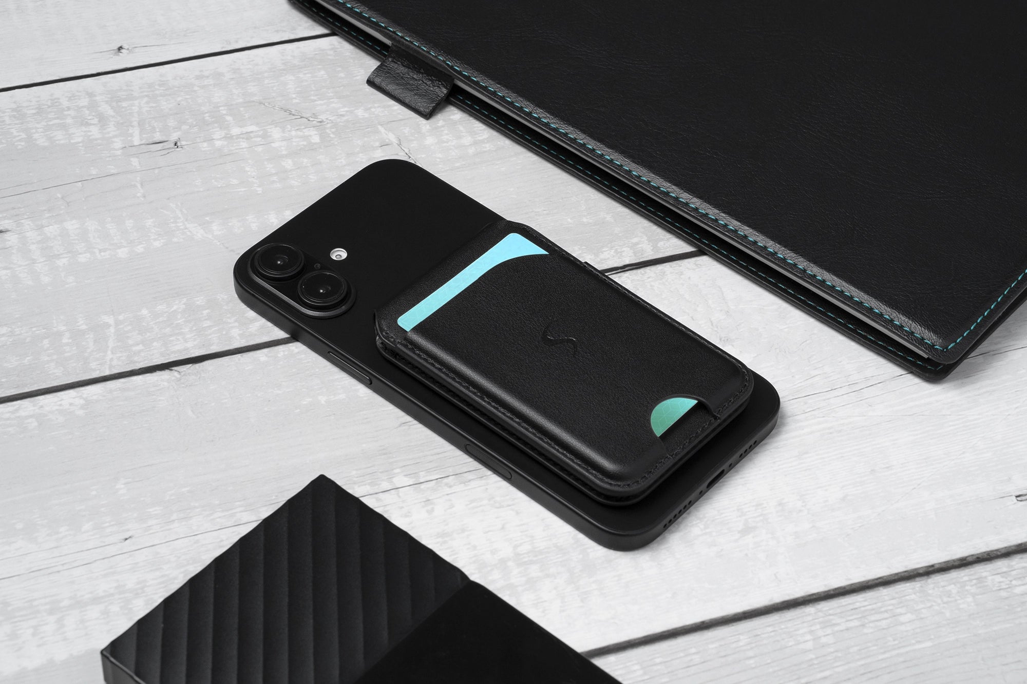#color_black